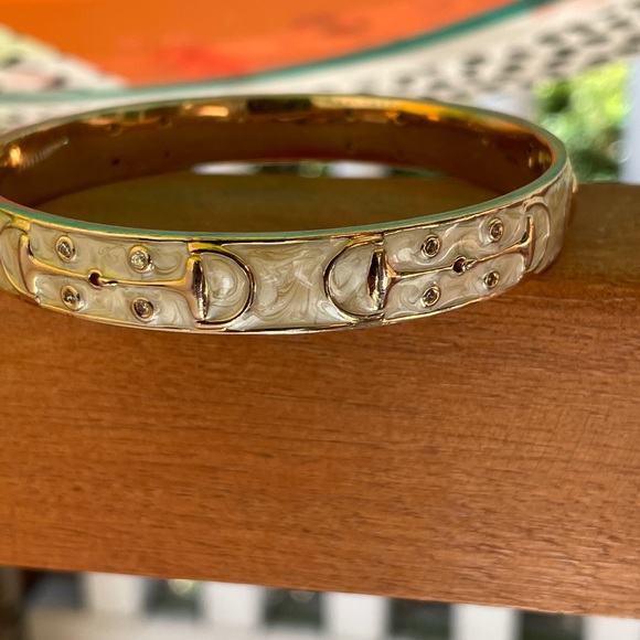 Stirrup Stackable Equestrian Bangle - Picture 7 of 7